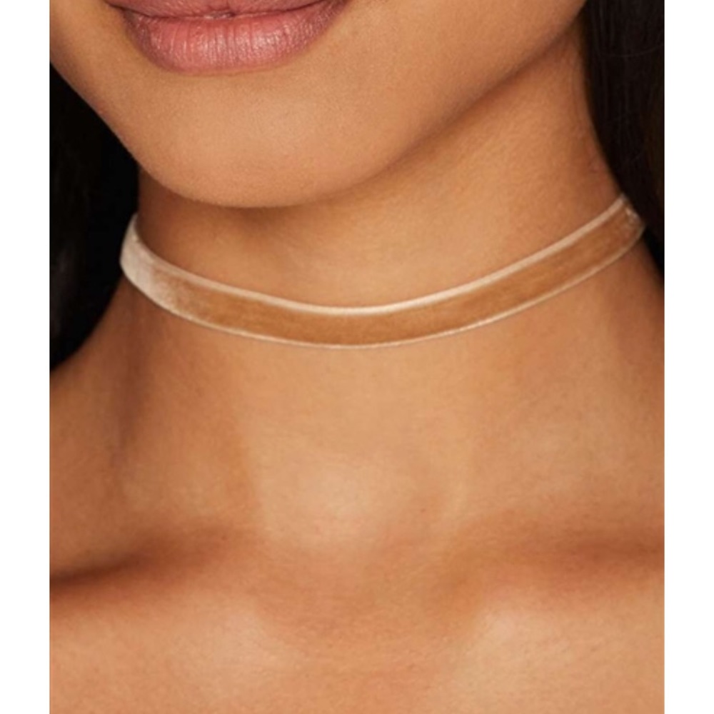 Velvet Choker
